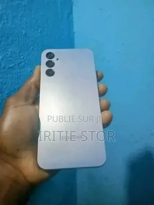 Photo - Samsung Galaxy A14 64 GB Gris