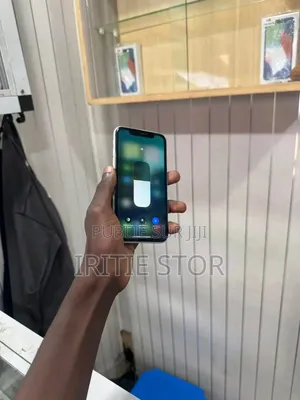 Apple iPhone XR 64 GB Blanc