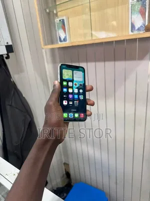 Apple iPhone XR 64 GB Blanc