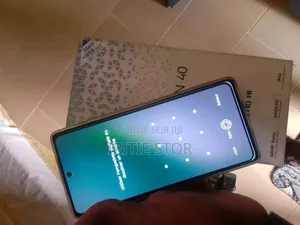 Photo - Tecno Camon 40 Pro 128 GB Black