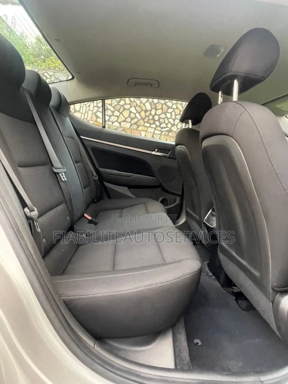 Hyundai Elantra SE 2020 Gris