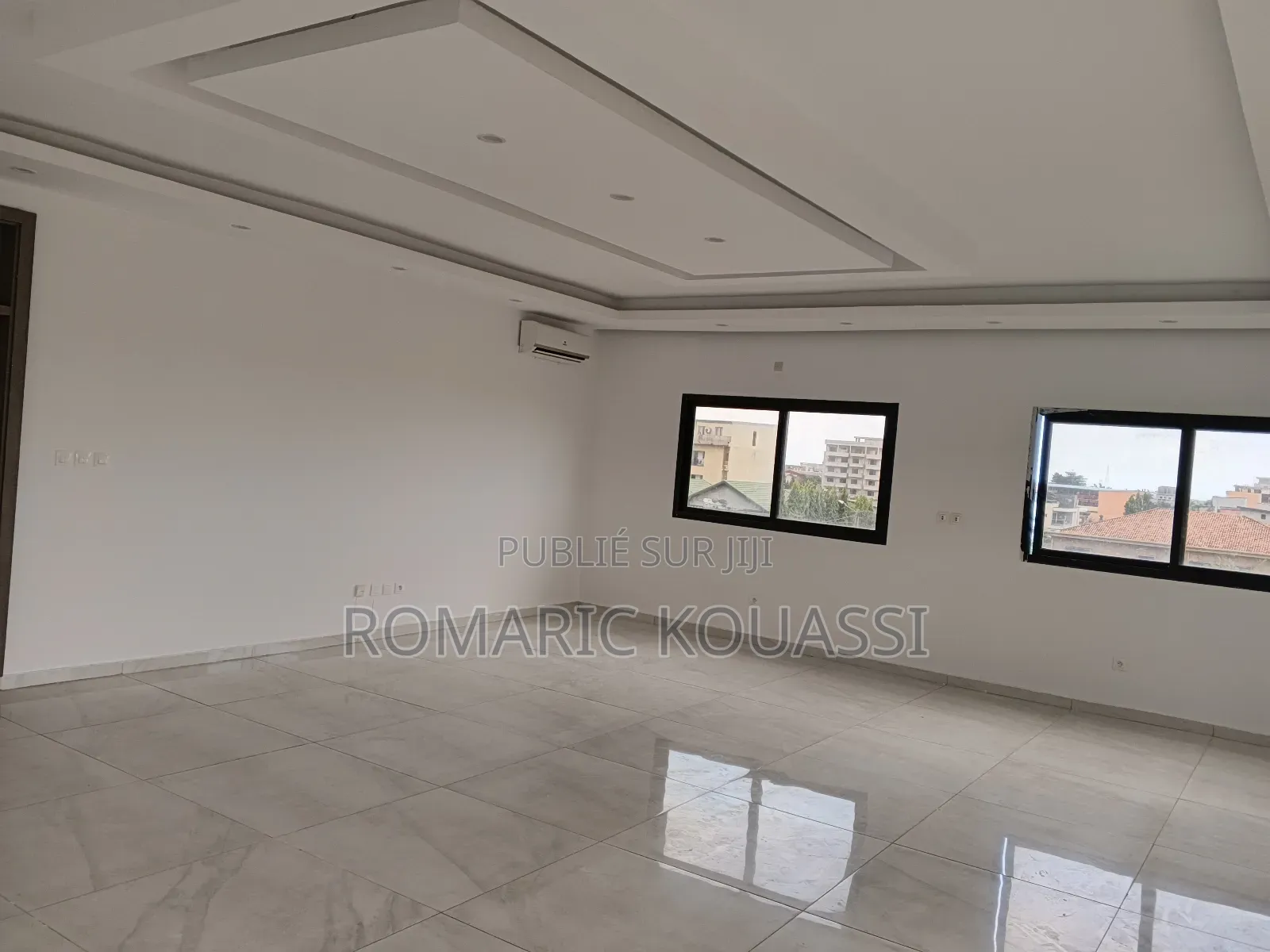 3chbre Appartement dans Cocody à Louer