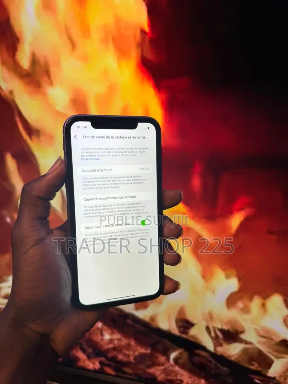 New Apple iPhone 11 64 GB Violet