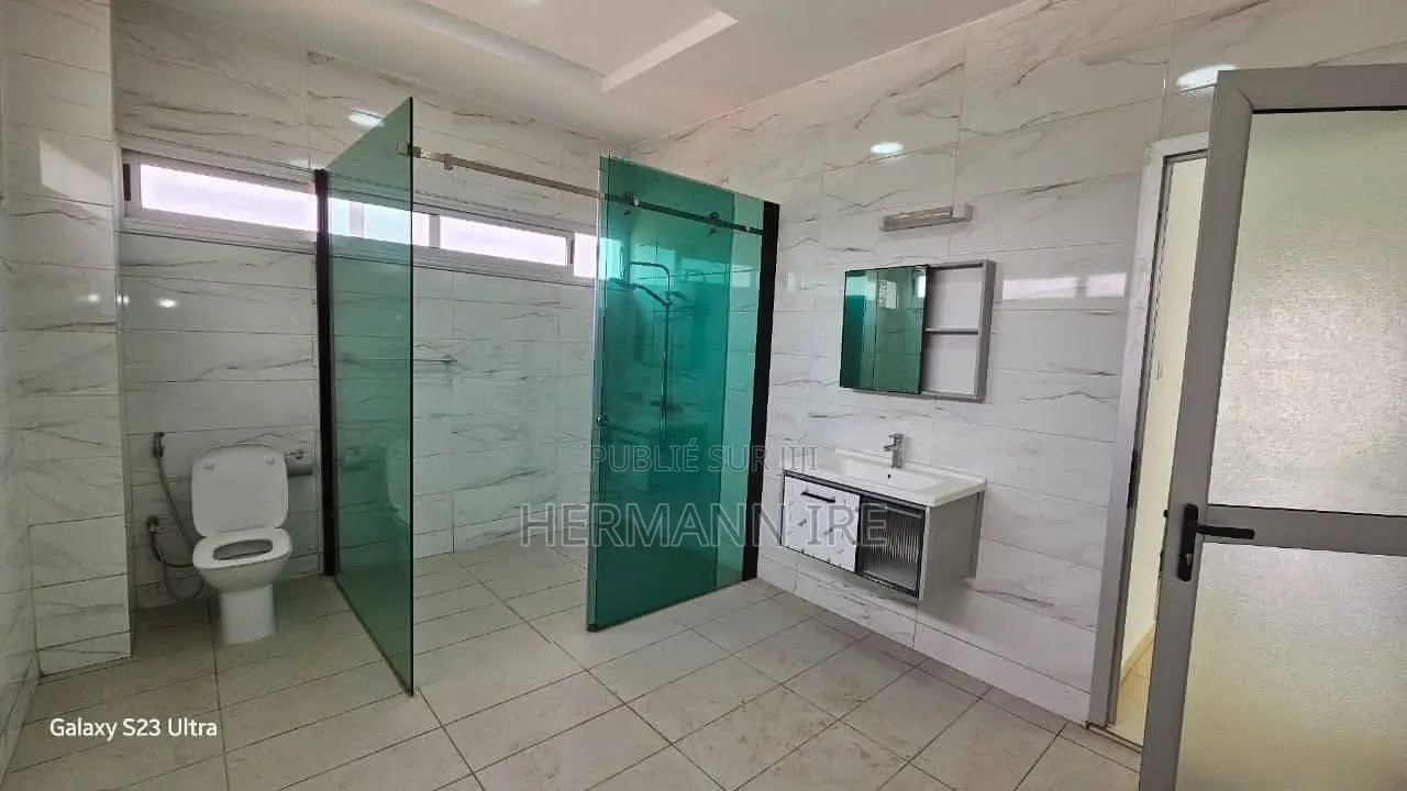 Villa Triplex en Vente