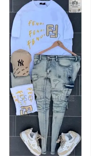 Je Suis a Abidjan Précisément À Abobo Pour Un Bon Marché