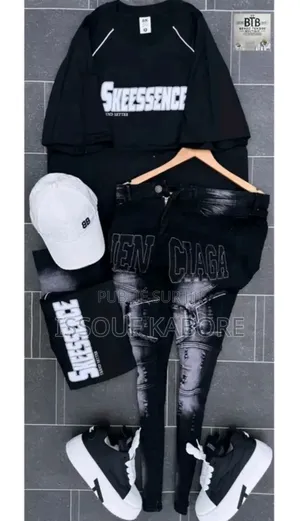 Je Suis a Abidjan Précisément À Abobo Pour Un Bon Marché