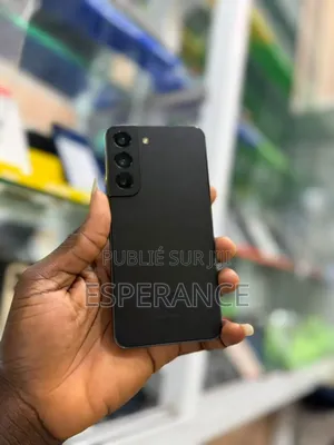 Photo - Samsung Galaxy S22 5G 128 GB Black