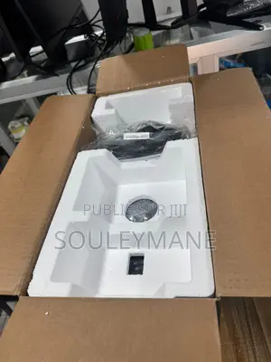 Photo - New Ordinateur De Bureau Acer NITRO 50 16GB Intel Core I5 SSD 512GB