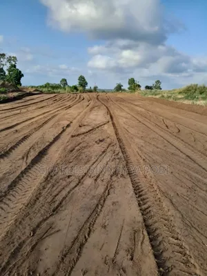 Terrain en Vente a Bingerville Eloka