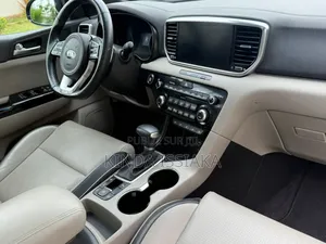 Kia Sportage SX Turbo 2021 Black