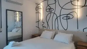 Appartement De 03 Pièces Meublés Dans La Commune Du Plateau, Abidjan