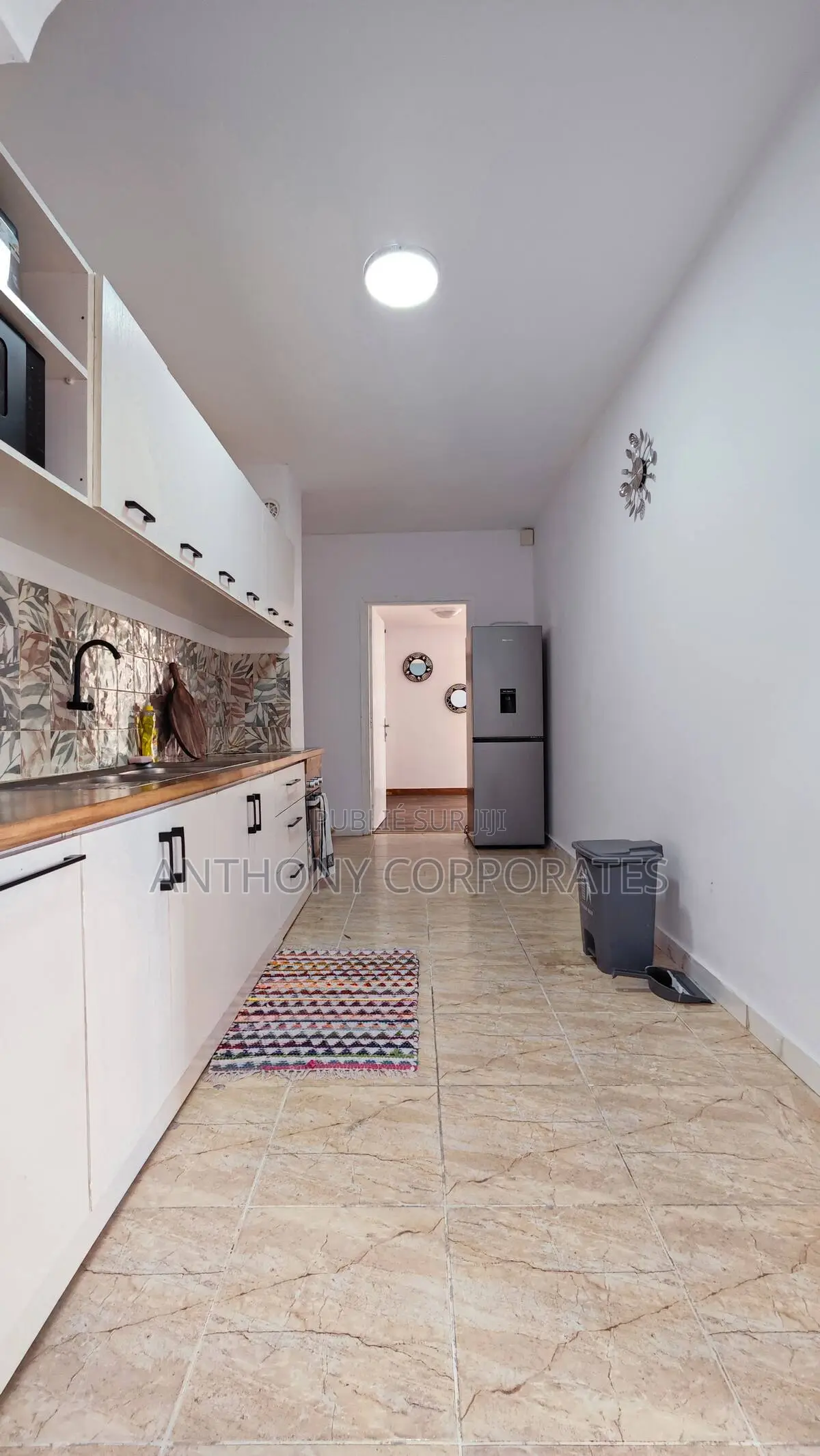 Appartement De 03 Pièces Meublés Dans La Commune Du Plateau, Abidjan