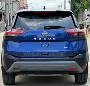 New Nissan Rogue 2022 Blue