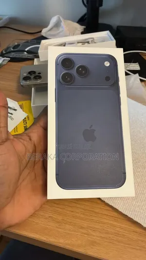 Photo - New Apple iPhone 17 Pro Max 512 GB Blue