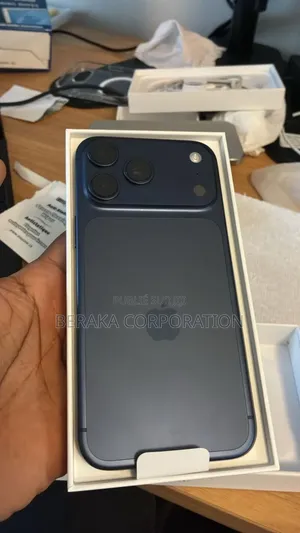 New Apple iPhone 17 Pro Max 512 GB Blue