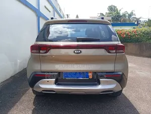 Kia Sonet 2022 Doré