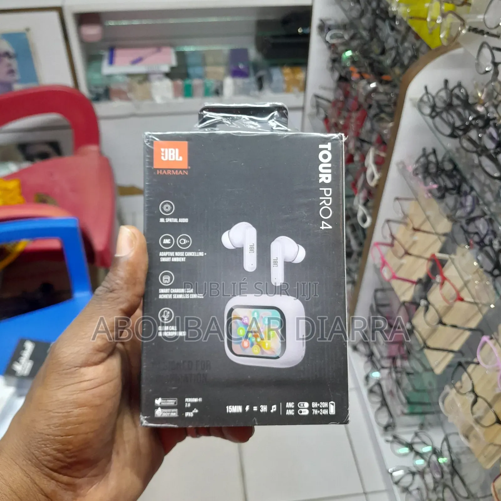 Écouteur JBL Tour Pro 4