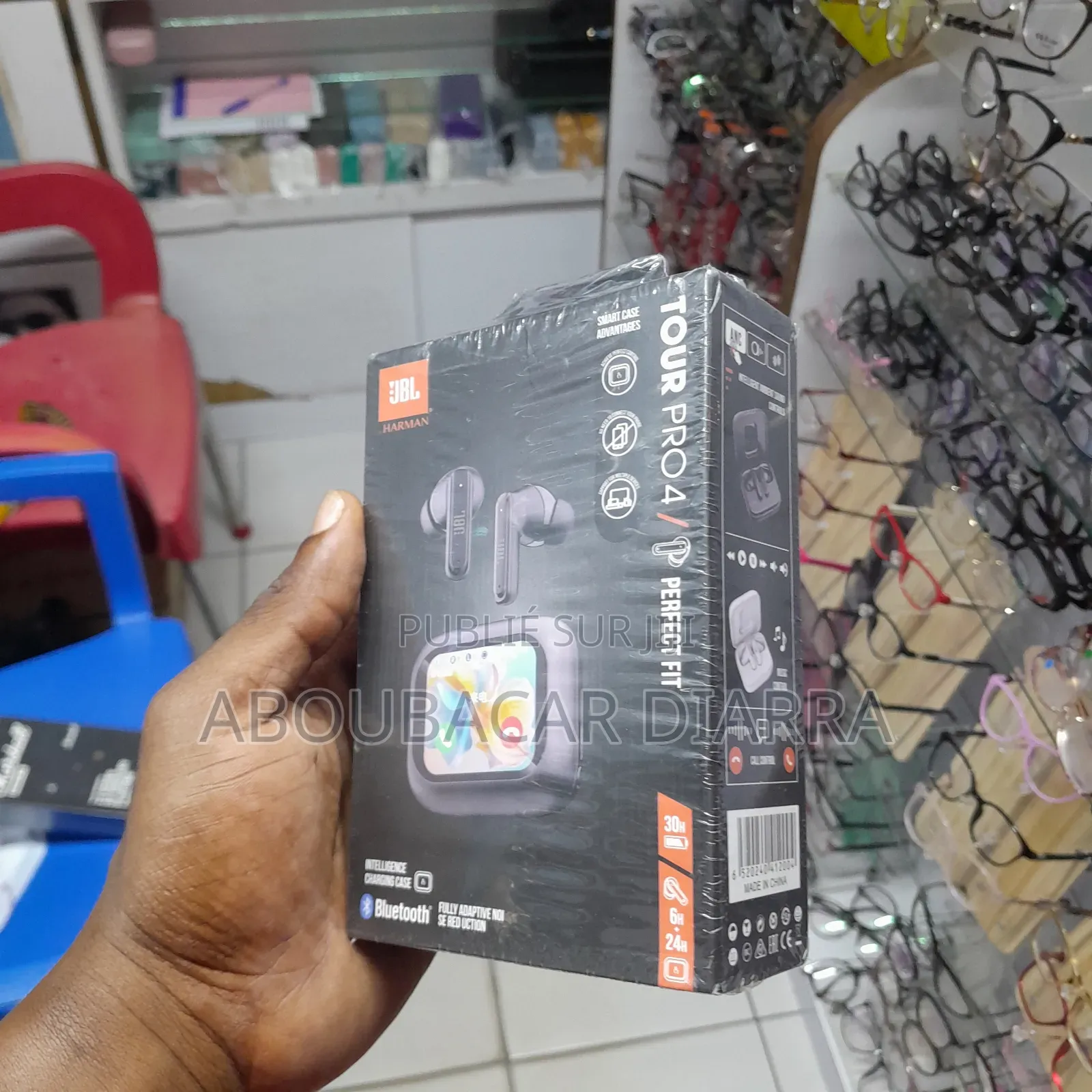 Écouteur JBL Tour Pro 4