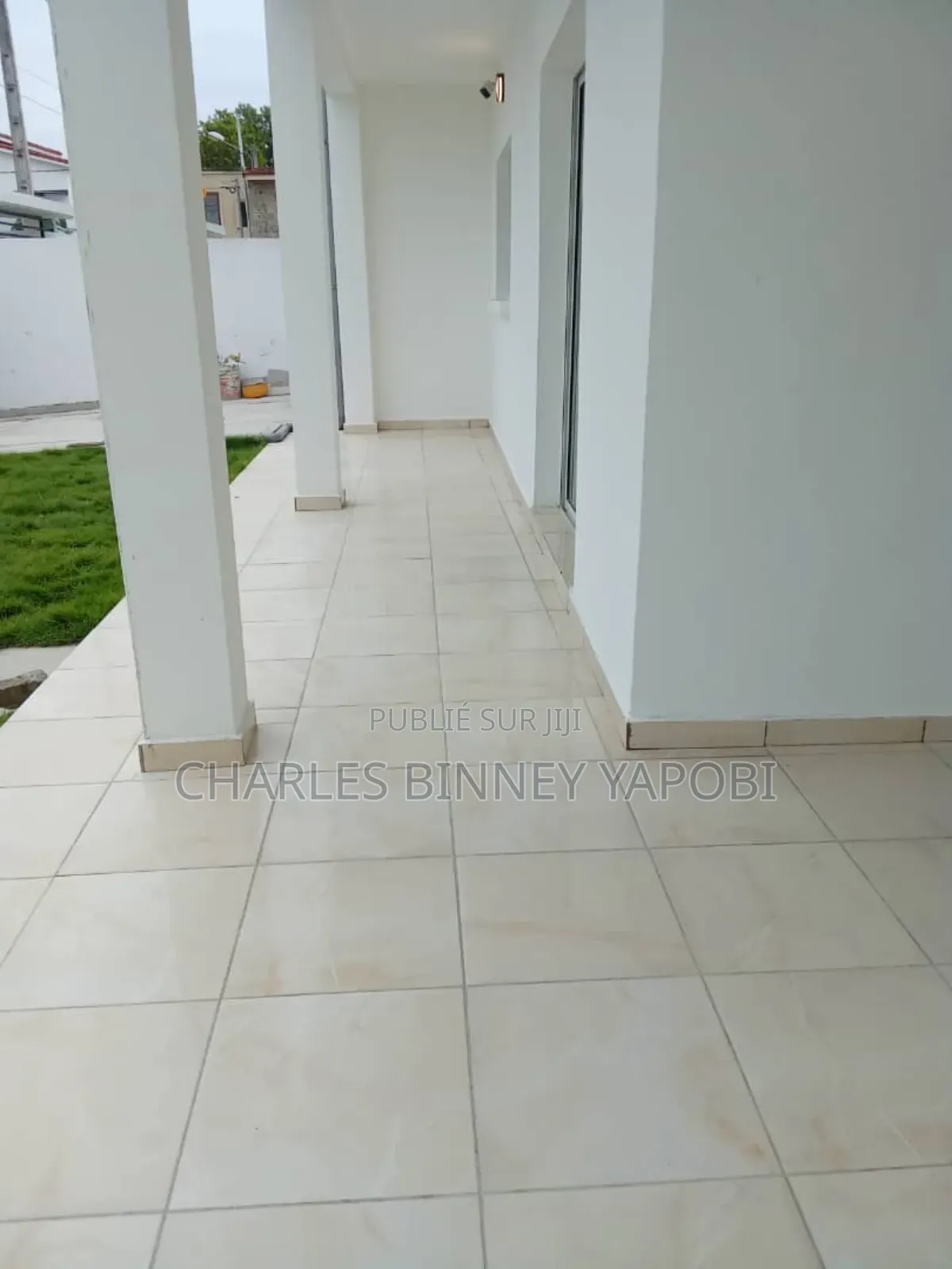 5chbre Appartement dans Grand-Bassam à Louer