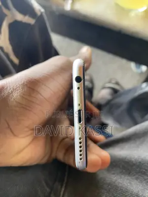 Apple iPhone 6 16 GB Argenté