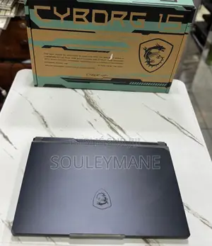 New Ordinateur Portable MSI Cyborg 15 16GB Intel Core I5 SSD 512GB