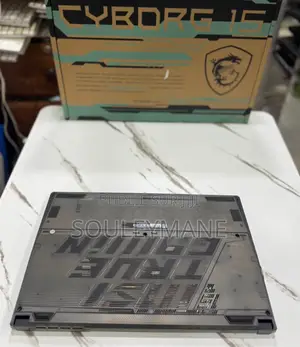 New Ordinateur Portable MSI Cyborg 15 16GB Intel Core I5 SSD 512GB