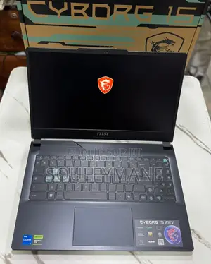Photo - New Ordinateur Portable MSI Cyborg 15 16GB Intel Core I5 SSD 512GB