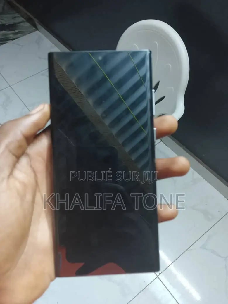 New Samsung Galaxy S22 Ultra 256 GB Black