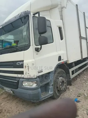 Le Camion Est en Bonnes État Numéro