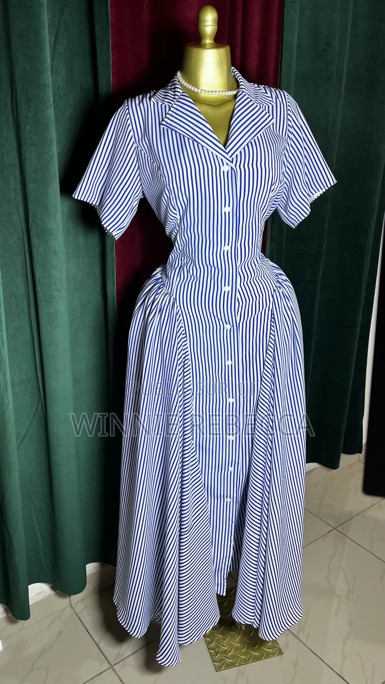 Robe Chemise Longue Jaune À Rayures Blanches – Élégante Et Féminine