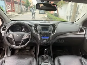 Hyundai Santa Fe 2016 Doré