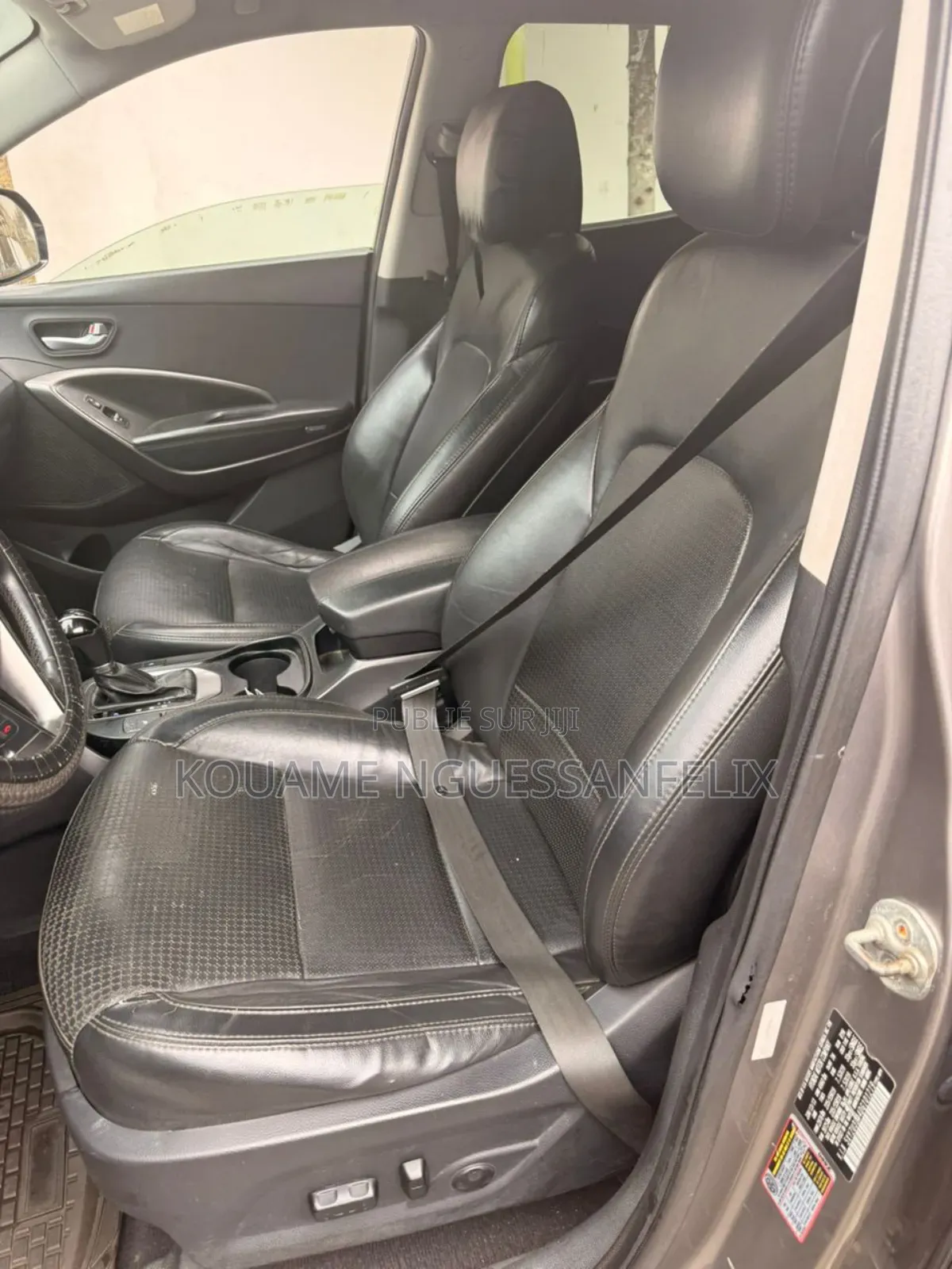 Hyundai Santa Fe 2016 Doré