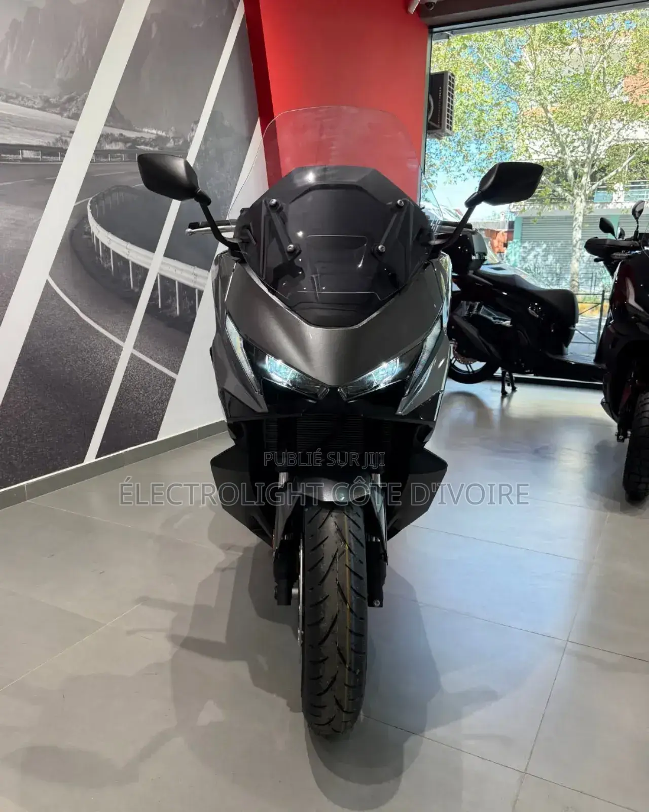 Neuf Honda Forza 2024 Noir