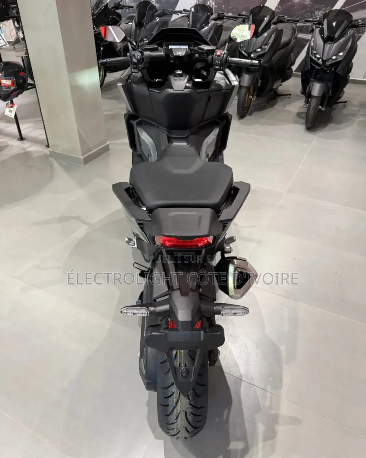 Neuf Honda Forza 2024 Noir