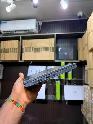 New Ordinateur Portable Lenovo 300e 4GB Intel Core 2 Duo SSD 256GB