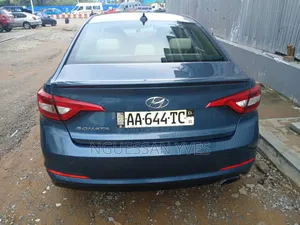 Photo - Hyundai Sonata 2016 Blue