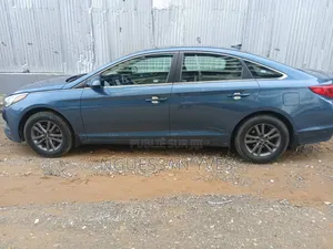 Hyundai Sonata 2016 Blue