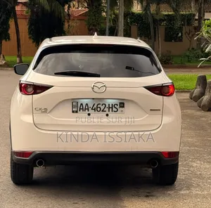 Mazda CX-5 Signature 2021 Blanc cassé