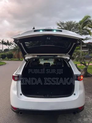 Mazda CX-5 Signature 2021 Blanc cassé