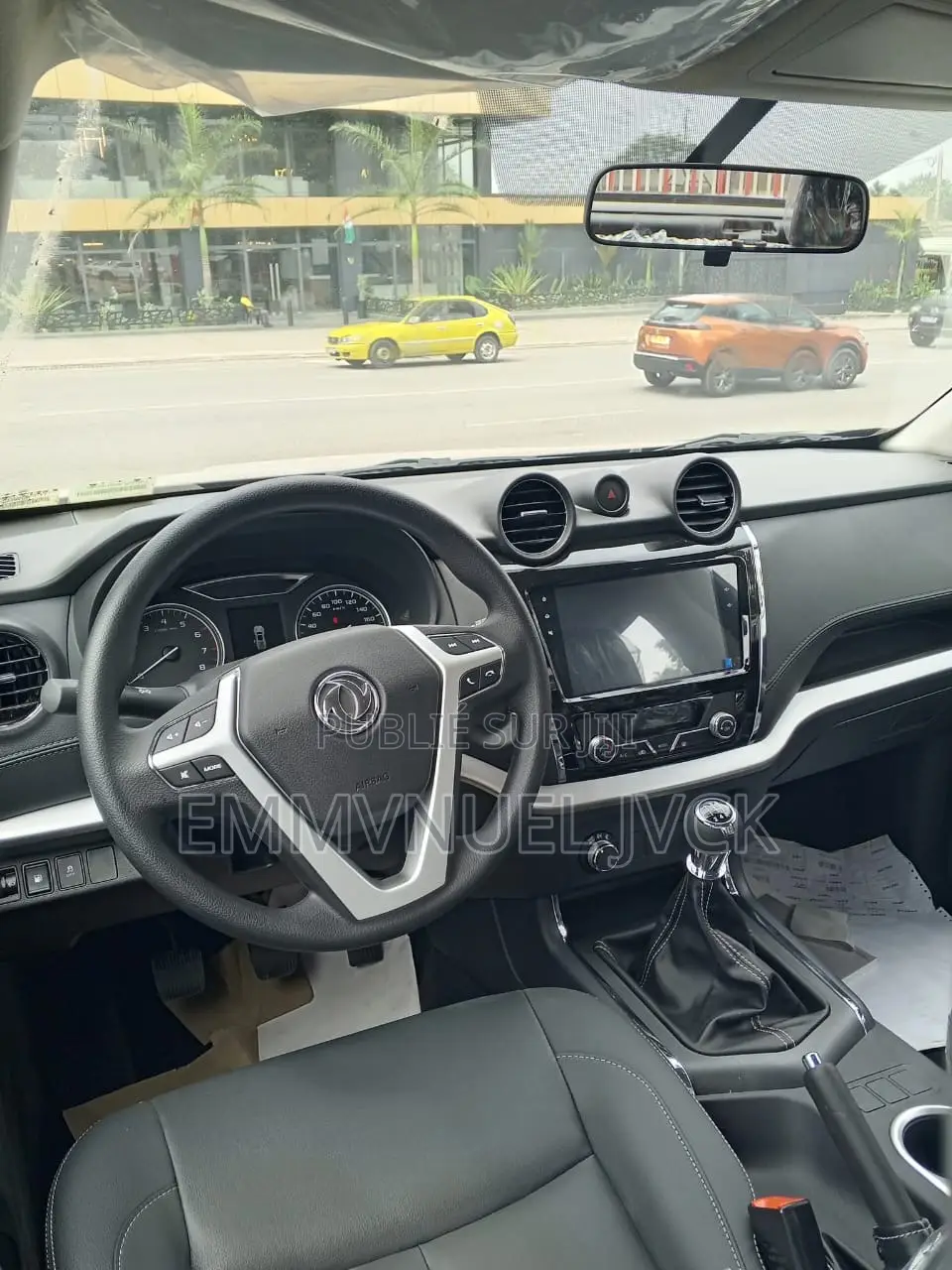 Nouveau Dongfeng Rich 6 2024 Blanc