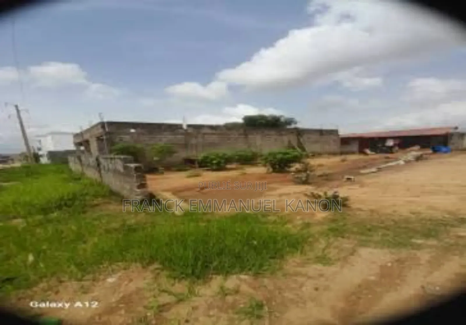 Terraina a Vendre 360 M2 a Rivera Faya