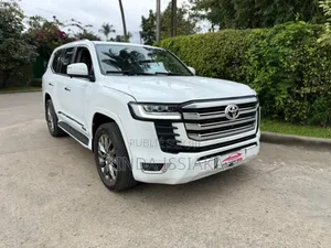 Photo - Toyota Land Cruiser 2025 Gris