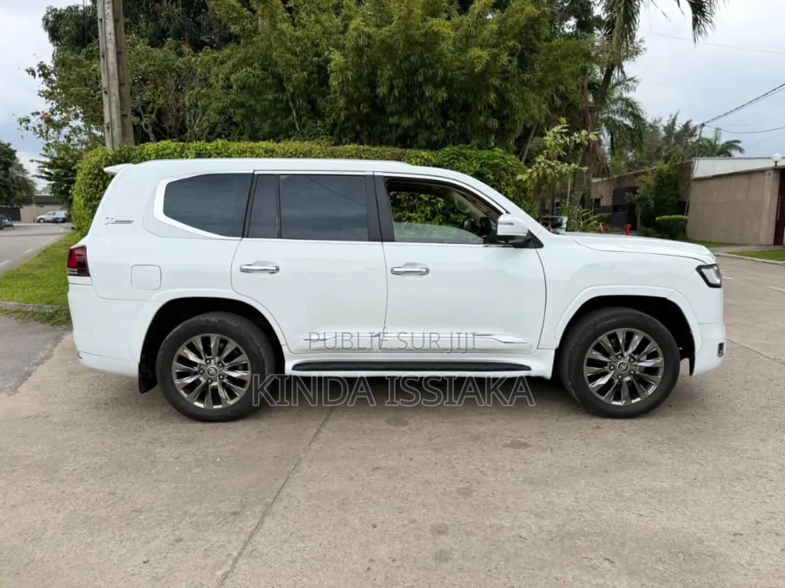 Toyota Land Cruiser 2025 Gris