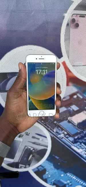 Apple iPhone 8 64 GB Blanc