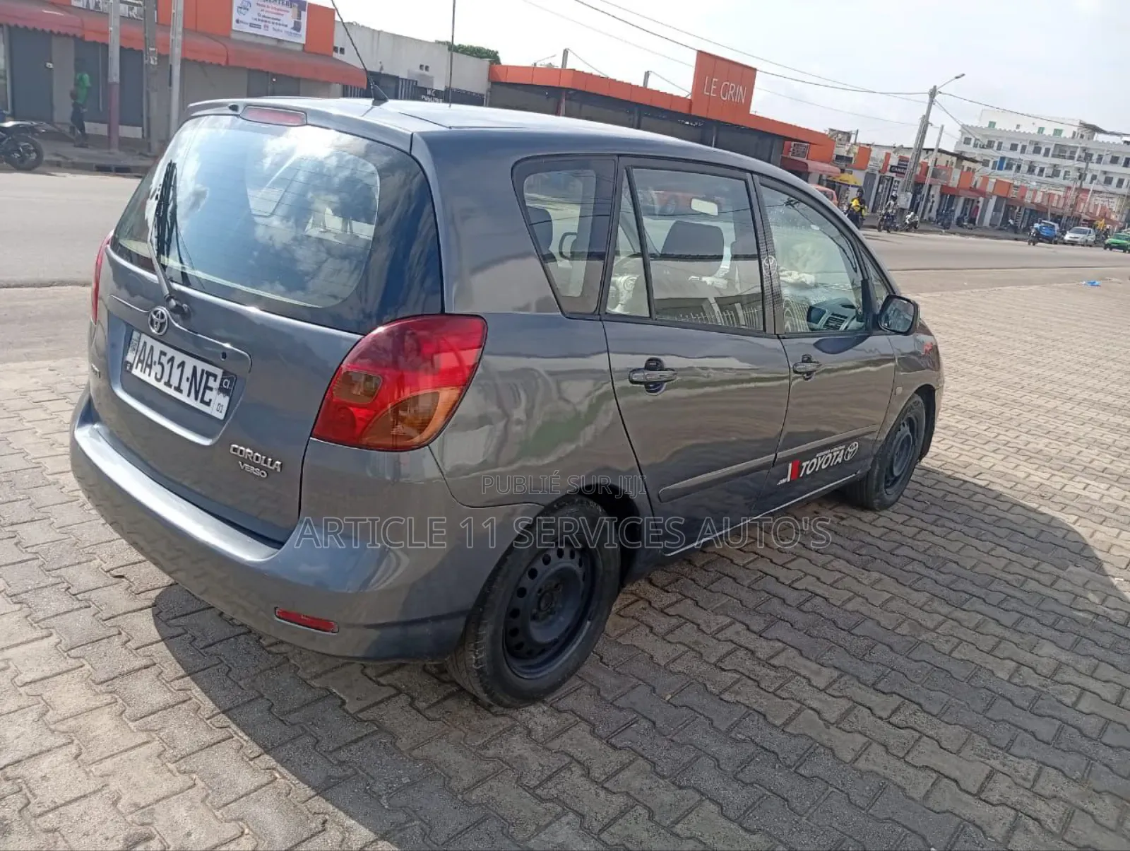 Toyota Verso 1.6 2009 Gris