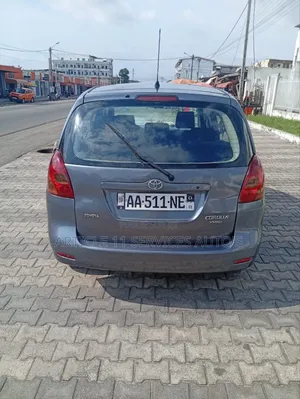 Toyota Verso 1.6 2009 Gris