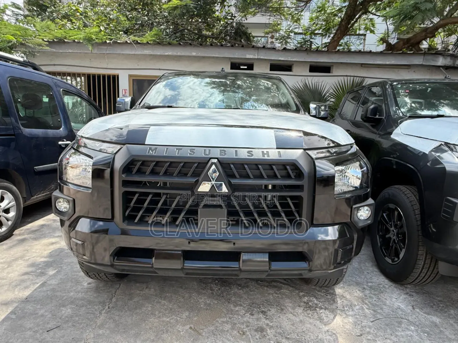 New Mitsubishi L200 2025 Black