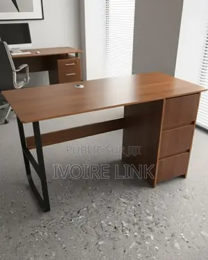 Photo - Tables De Bureau