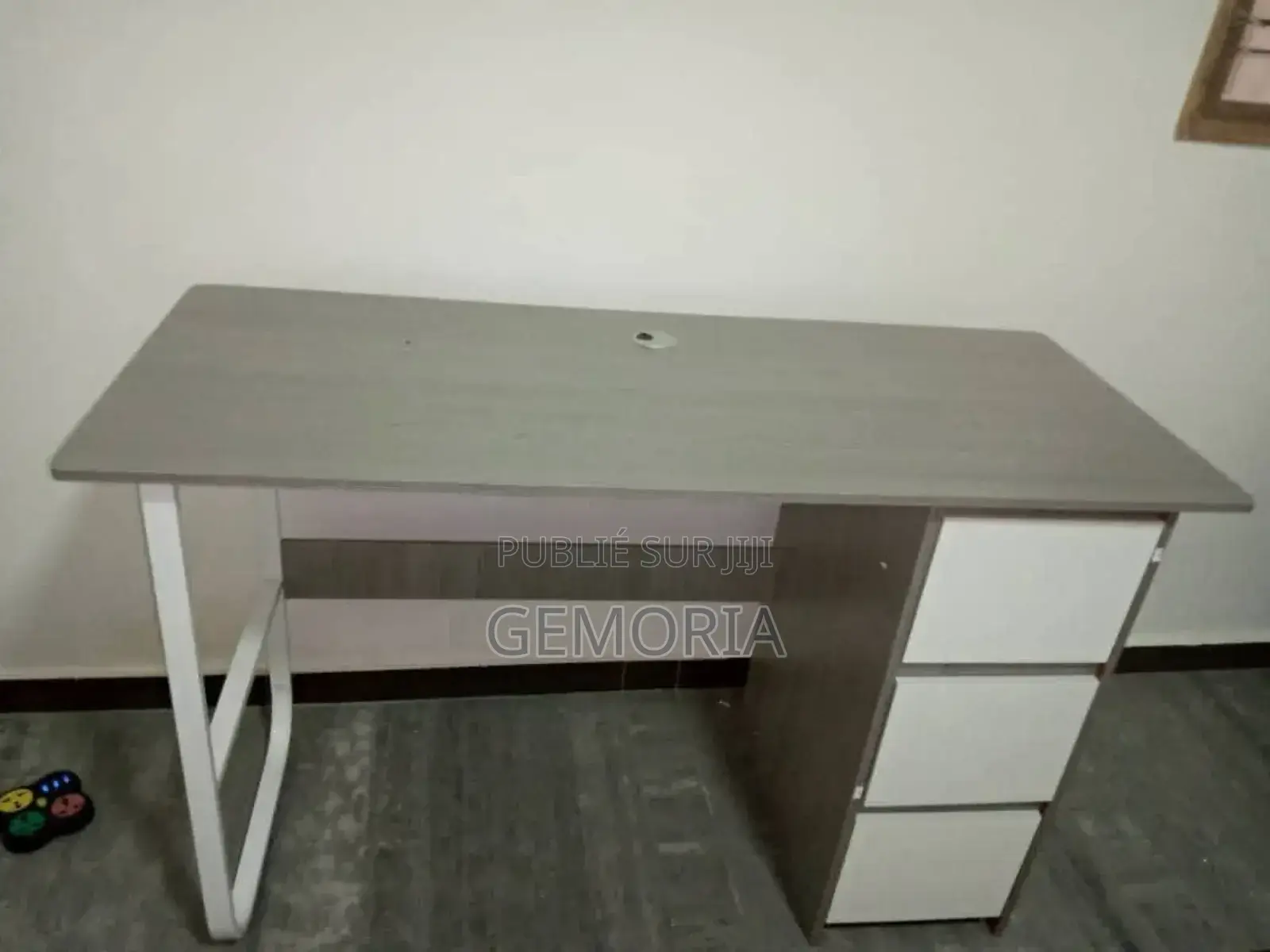 Tables De Bureau