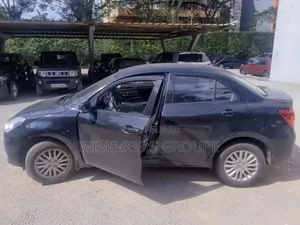 Suzuki Dzire 2025 Ivoire